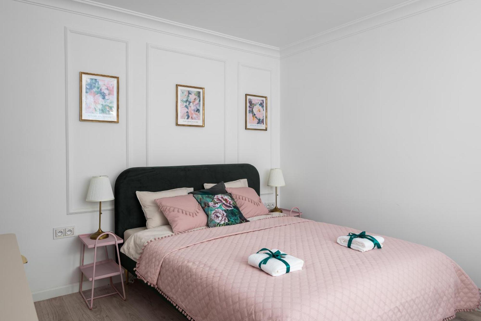 Lovely Downtown Studio At Most Lively Hoza Street, Discover Warsaw On Foot Exterior foto