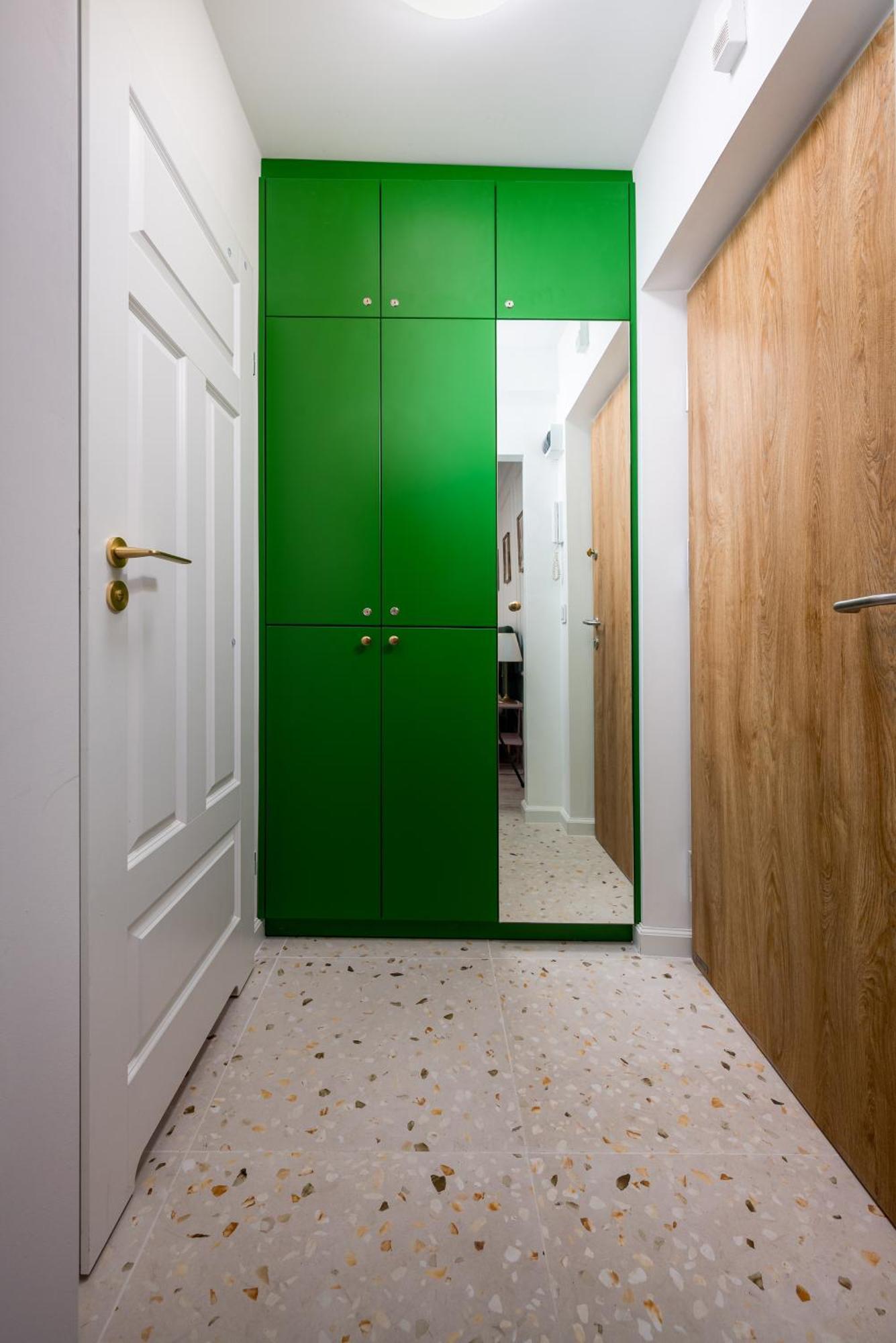 Lovely Downtown Studio At Most Lively Hoza Street, Discover Warsaw On Foot Exterior foto